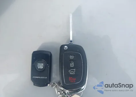 2016 Hyundai Santa Fe Sport 2.4L from USA, damaged, VIN 5XYZUDLB5GG331161